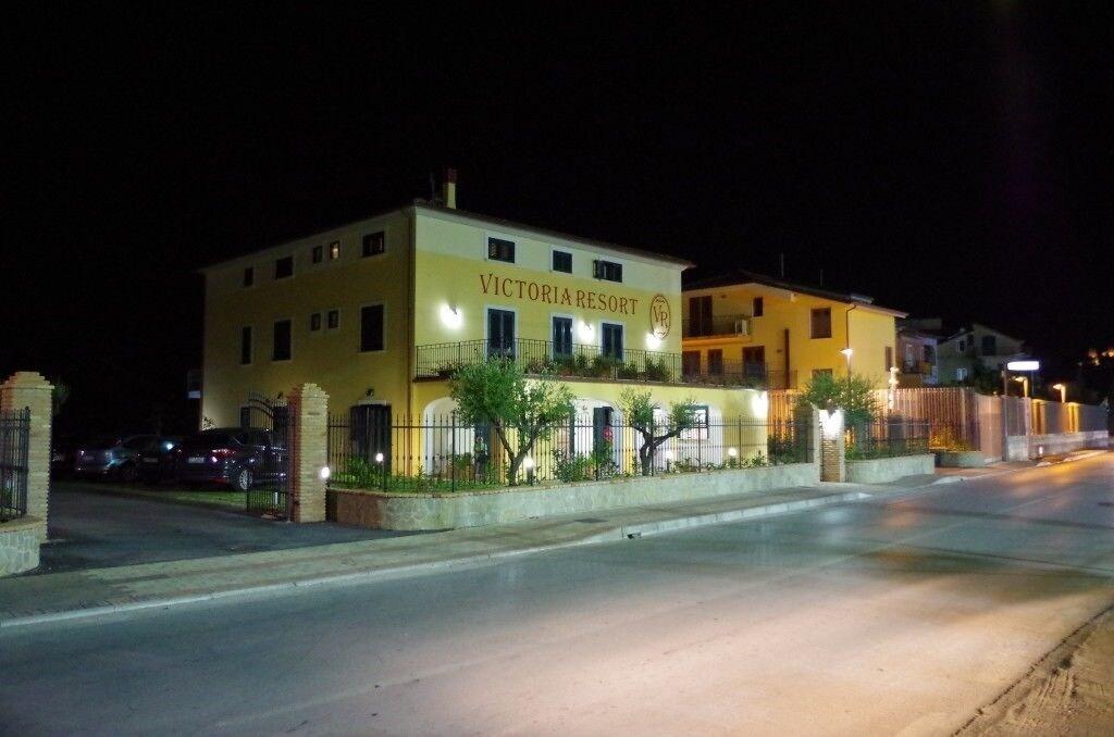 Victoria Resort Ашеа Экстерьер фото